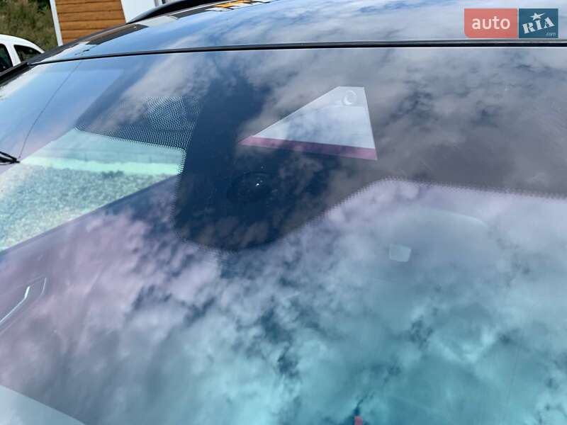 Внедорожник / Кроссовер Audi Q5 e-tron 2022 в Стрые