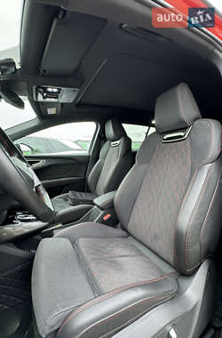 Внедорожник / Кроссовер Audi Q5 e-tron 2022 в 