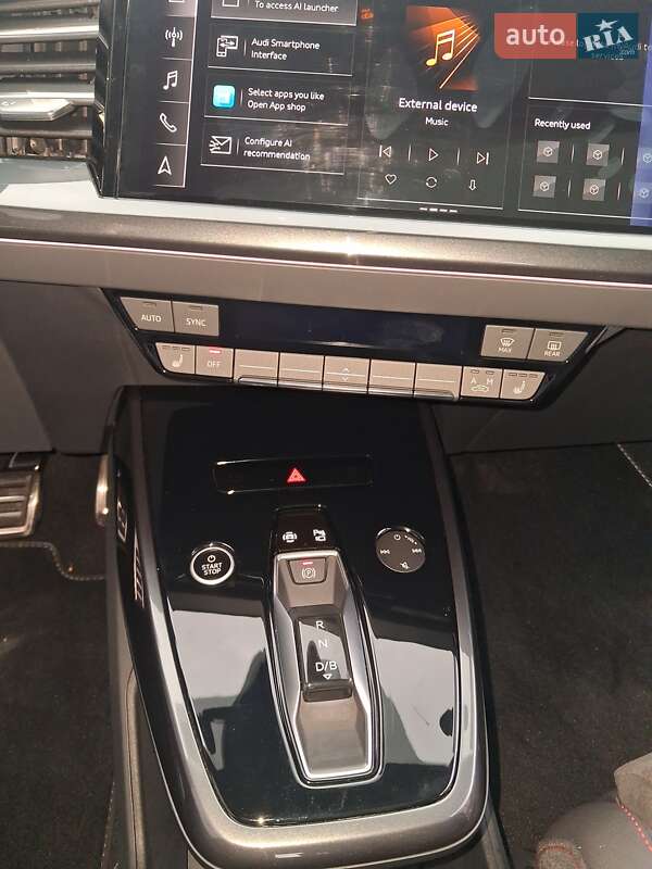 Позашляховик / Кросовер Audi Q5 e-tron 2022 в Мукачевому