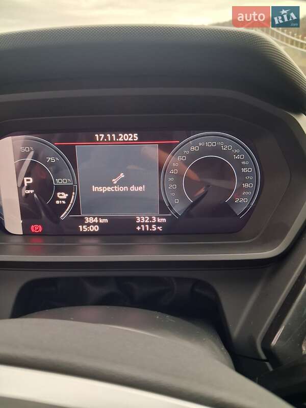 Позашляховик / Кросовер Audi Q5 e-tron 2022 в Мукачевому