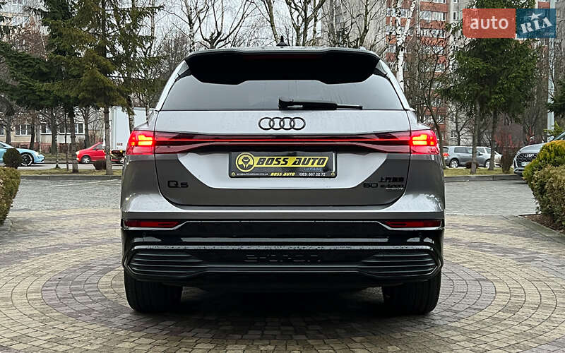 Внедорожник / Кроссовер Audi Q5 e-tron 2022 в Львове фото 6 Внедорожник / Кроссовер Audi Q5 e-tron 2022 в Львове