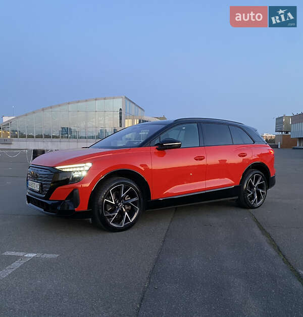 Внедорожник / Кроссовер Audi Q5 e-tron 2022 в Киеве фото 7 Внедорожник / Кроссовер Audi Q5 e-tron 2022 в Киеве