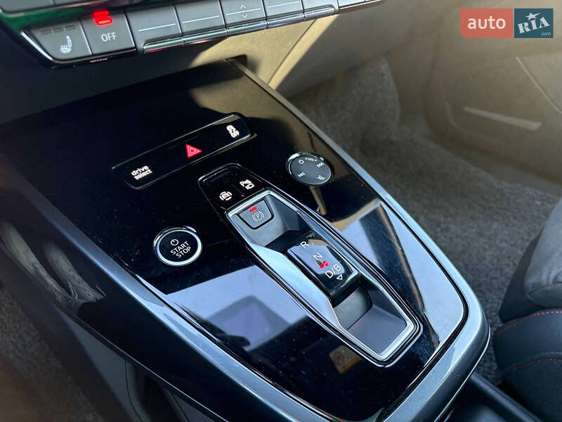 Внедорожник / Кроссовер Audi Q5 e-tron 2022 в Киеве фото 42 Внедорожник / Кроссовер Audi Q5 e-tron 2022 в Киеве