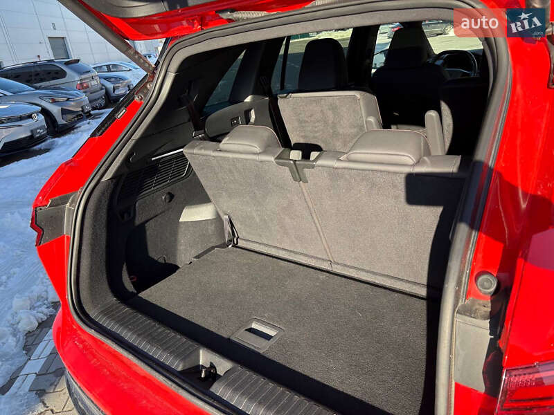 Внедорожник / Кроссовер Audi Q5 e-tron 2022 в Киеве фото 55 Внедорожник / Кроссовер Audi Q5 e-tron 2022 в Киеве