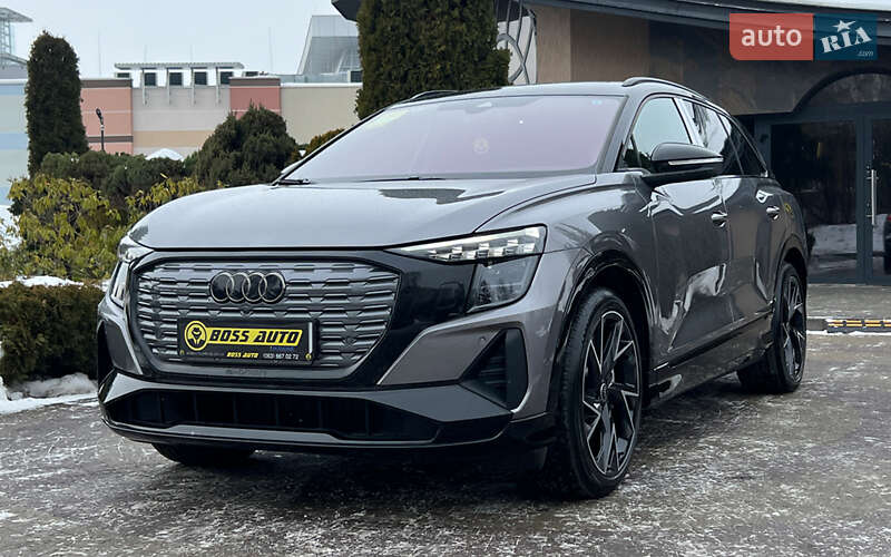 Внедорожник / Кроссовер Audi Q5 e-tron 2022 в Львове