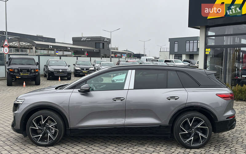 Внедорожник / Кроссовер Audi Q5 e-tron 2022 в Мукачево