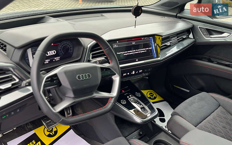 Внедорожник / Кроссовер Audi Q5 e-tron 2022 в Мукачево