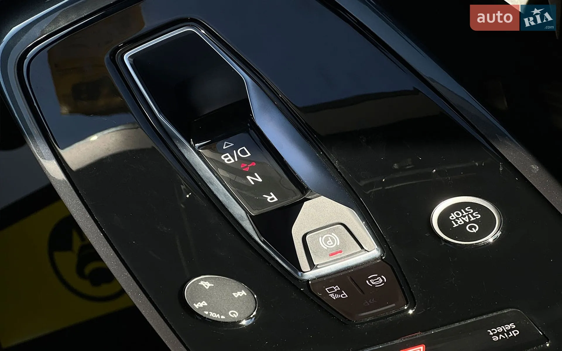 2022 Audi Q5 - мініатюра 19