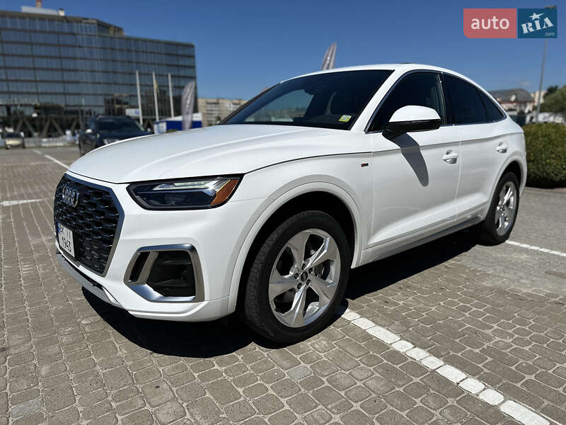 Внедорожник / Кроссовер Audi Q5 Sportback 2022 в Львове
