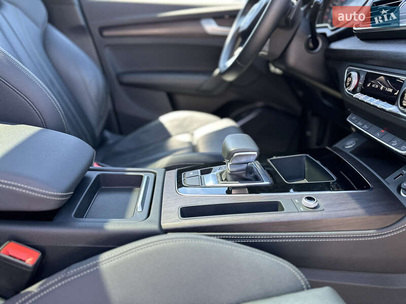 Внедорожник / Кроссовер Audi Q5 Sportback 2022 в Львове