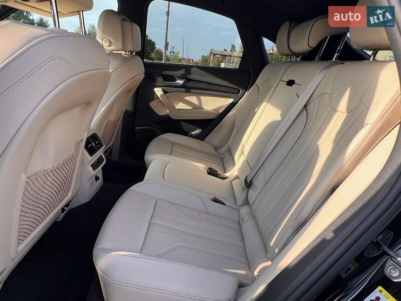 Внедорожник / Кроссовер Audi Q5 Sportback 2023 в Киеве