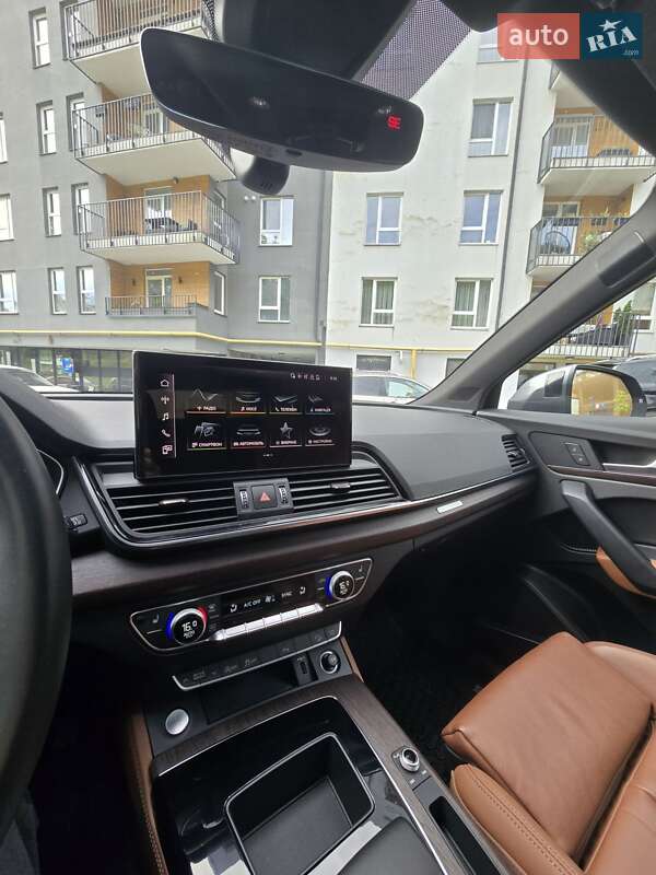 Внедорожник / Кроссовер Audi Q5 Sportback 2022 в Львове