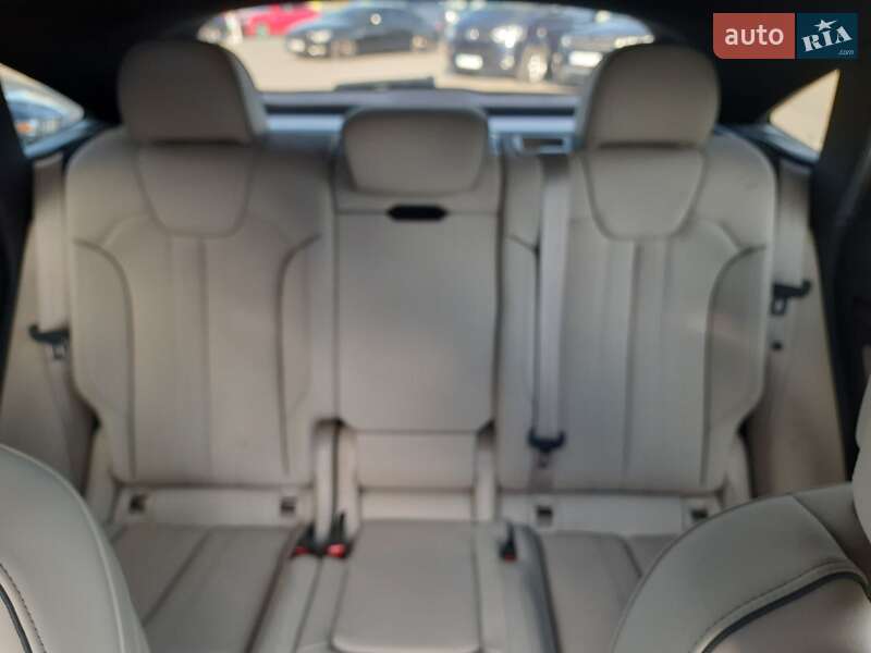 Внедорожник / Кроссовер Audi Q5 Sportback 2021 в Киеве