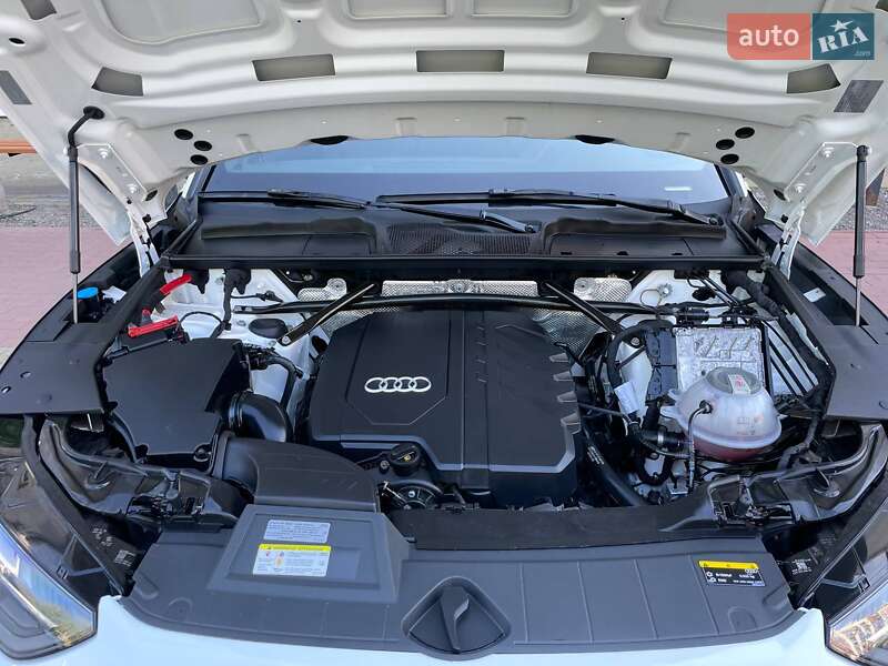 Внедорожник / Кроссовер Audi Q5 Sportback 2021 в Киеве