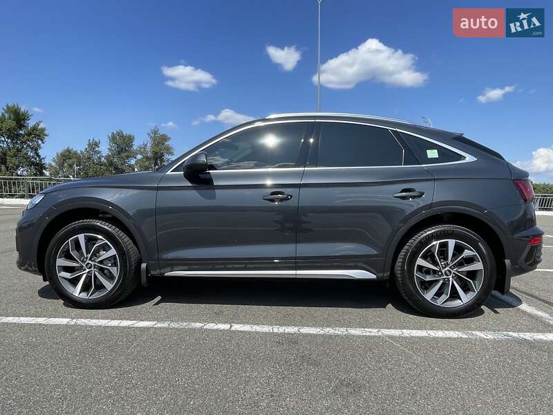 Позашляховик / Кросовер Audi Q5 Sportback 2022 в Києві