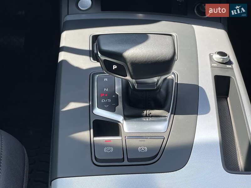 Позашляховик / Кросовер Audi Q5 Sportback 2022 в Києві