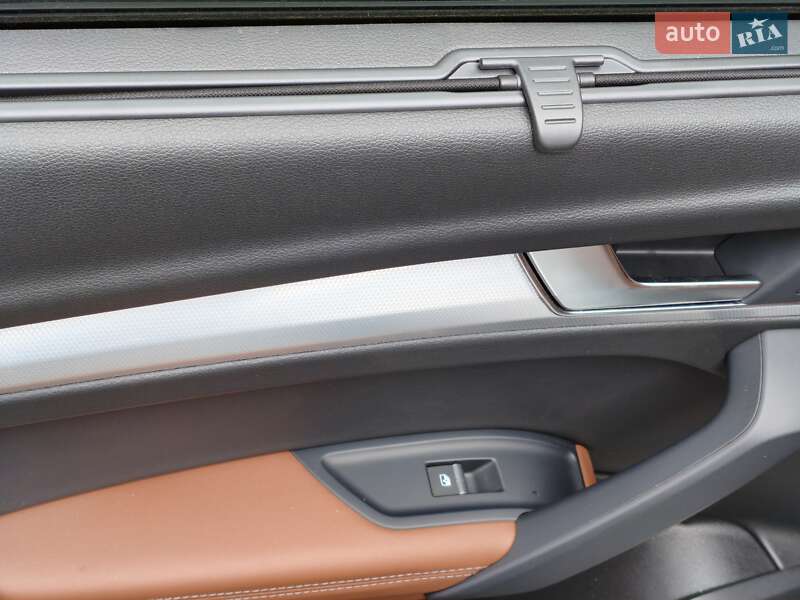 Внедорожник / Кроссовер Audi Q5 Sportback 2024 в Киеве