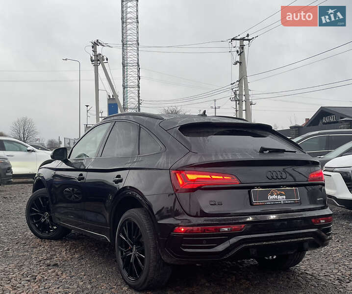 Позашляховик / Кросовер Audi Q5 Sportback 2024 в Львові