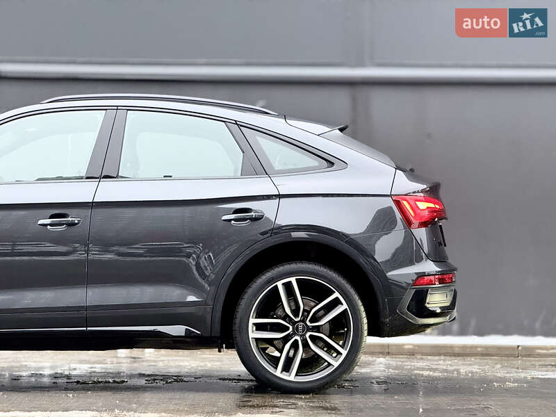 Внедорожник / Кроссовер Audi Q5 Sportback 2023 в Киеве