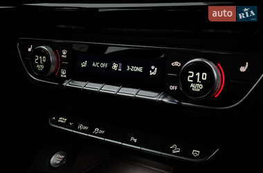 Внедорожник / Кроссовер Audi Q5 Sportback 2023 в Киеве