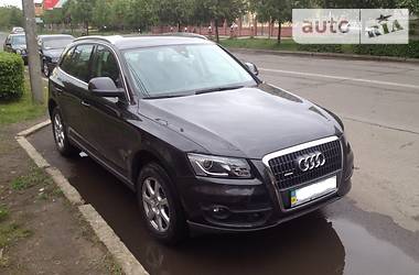 Внедорожник / Кроссовер Audi Q5 2010 в Ужгороде