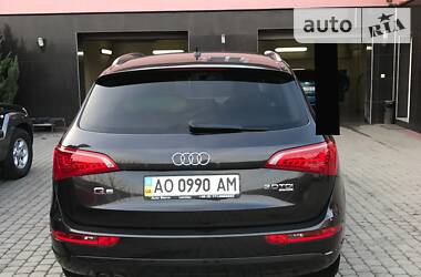 Позашляховик / Кросовер Audi Q5 2010 в Тячеві