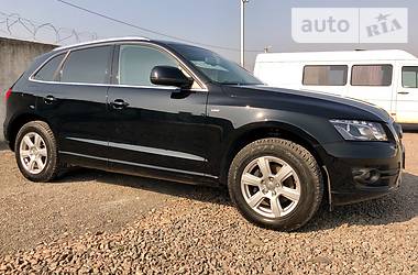 Внедорожник / Кроссовер Audi Q5 2010 в Ровно