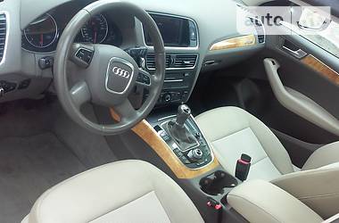 Позашляховик / Кросовер Audi Q5 2010 в Житомирі