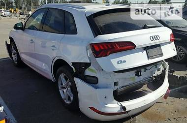 Позашляховик / Кросовер Audi Q5 2018 в Києві