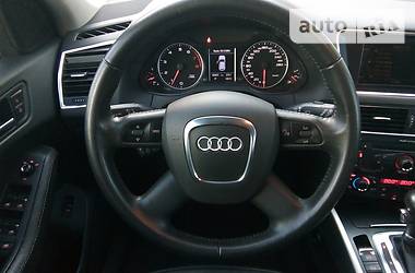 Внедорожник / Кроссовер Audi Q5 2009 в Днепре