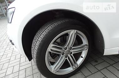 Внедорожник / Кроссовер Audi Q5 2010 в Днепре