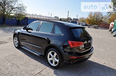 Внедорожник / Кроссовер Audi Q5 2010 в Запорожье