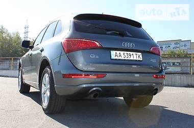 Позашляховик / Кросовер Audi Q5 2012 в Києві