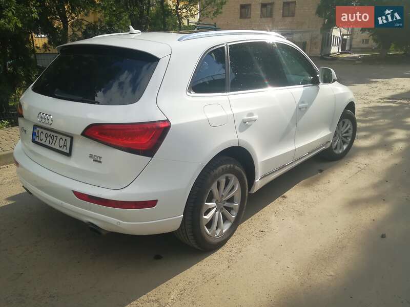 Внедорожник / Кроссовер Audi Q5 2013 в Луцке