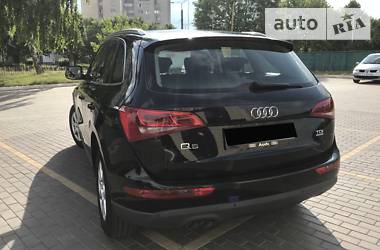 Позашляховик / Кросовер Audi Q5 2011 в 