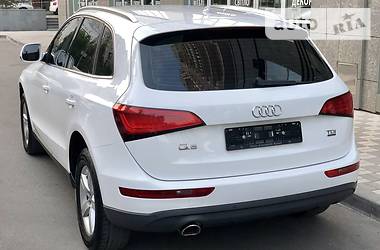 Внедорожник / Кроссовер Audi Q5 2013 в 