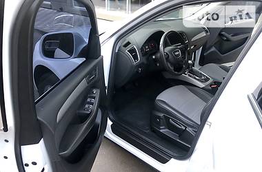 Внедорожник / Кроссовер Audi Q5 2013 в 