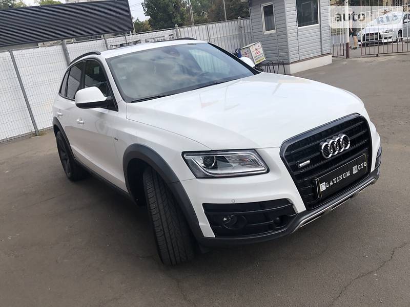 Позашляховик / Кросовер Audi Q5 2014 в 