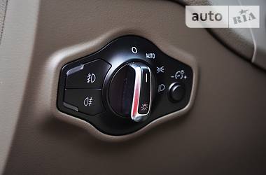 Внедорожник / Кроссовер Audi Q5 2011 в 