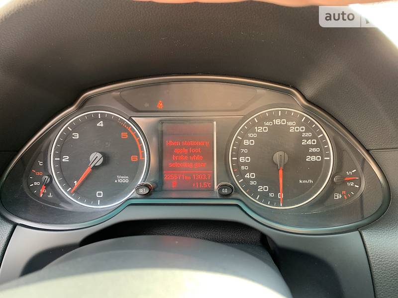 Позашляховик / Кросовер Audi Q5 2011 в Дніпрі
