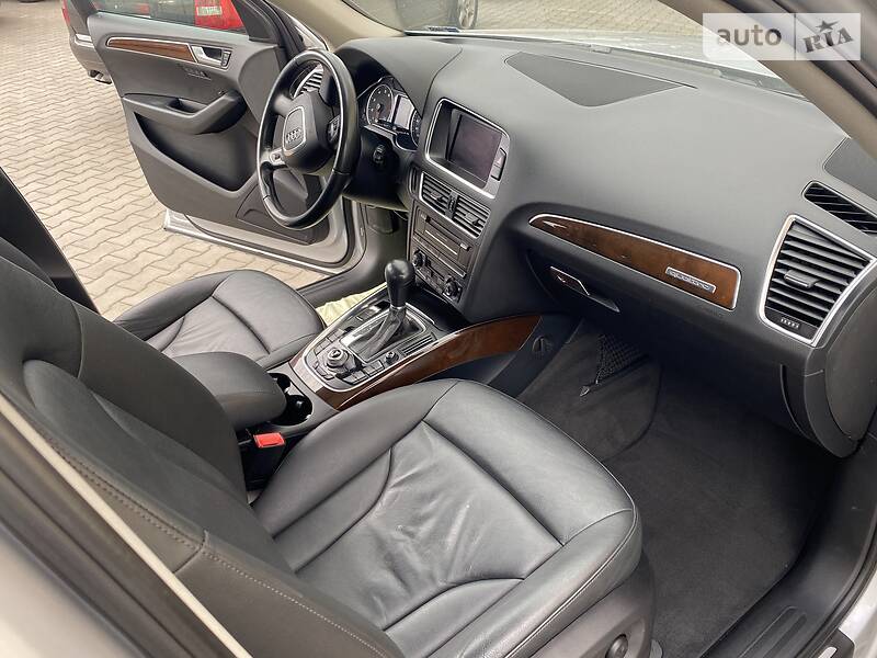 Позашляховик / Кросовер Audi Q5 2011 в Луцьку фото 9 Позашляховик / Кросовер Audi Q5 2011 в Луцьку