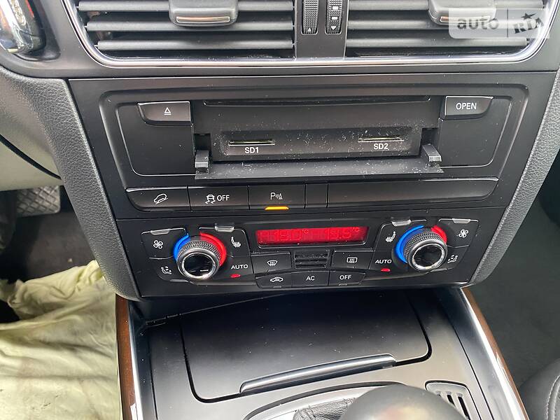 Позашляховик / Кросовер Audi Q5 2011 в Луцьку фото 23 Позашляховик / Кросовер Audi Q5 2011 в Луцьку