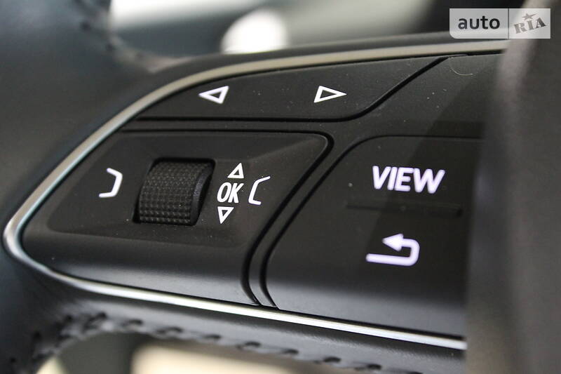 Позашляховик / Кросовер Audi Q5 2018 в Одесі