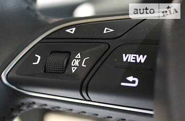 Позашляховик / Кросовер Audi Q5 2018 в 