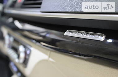 Позашляховик / Кросовер Audi Q5 2018 в 