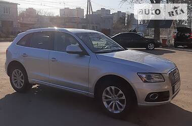 Позашляховик / Кросовер Audi Q5 2013 в 