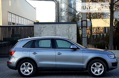 Позашляховик / Кросовер Audi Q5 2010 в 