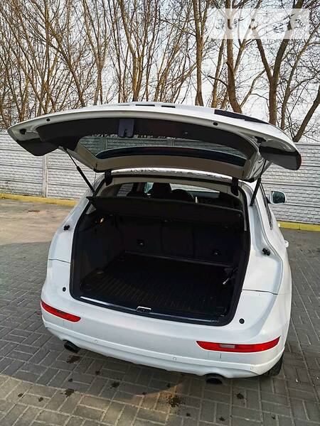 Позашляховик / Кросовер Audi Q5 2013 в Рівному