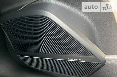 Позашляховик / Кросовер Audi Q5 2017 в 