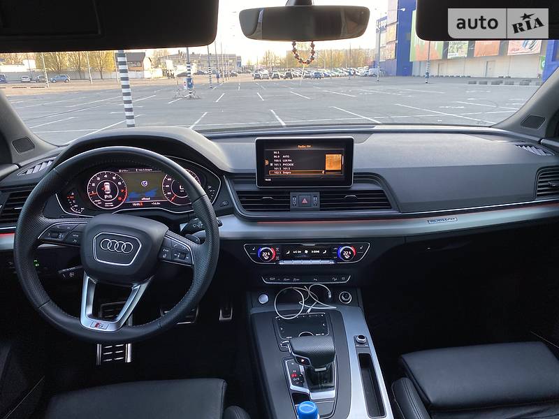 Позашляховик / Кросовер Audi Q5 2018 в Дніпрі
